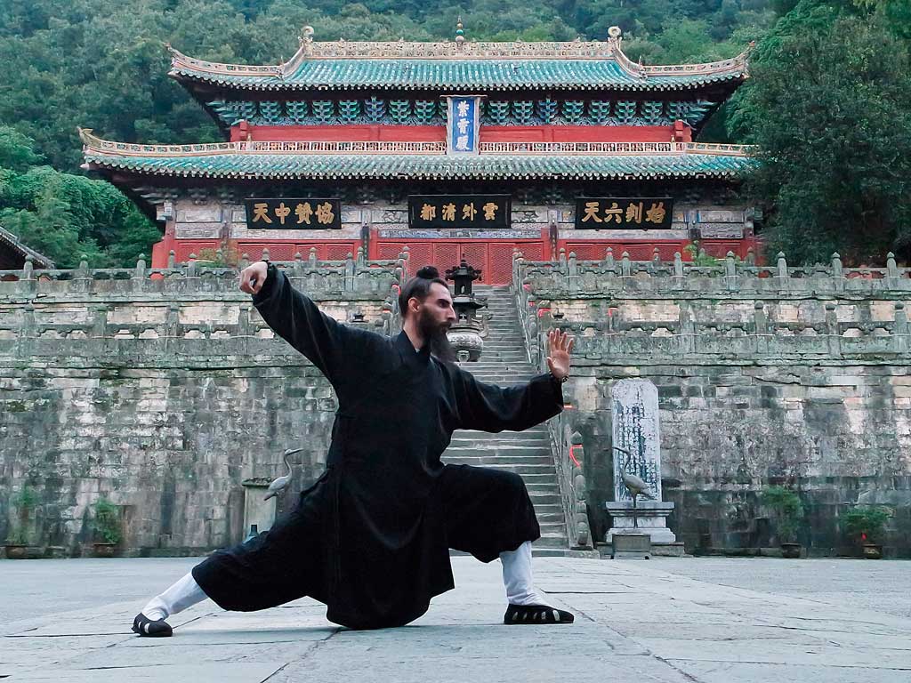 [Image: wudang-scen07.jpg]