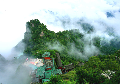 [Image: wudang-scen12.jpg]